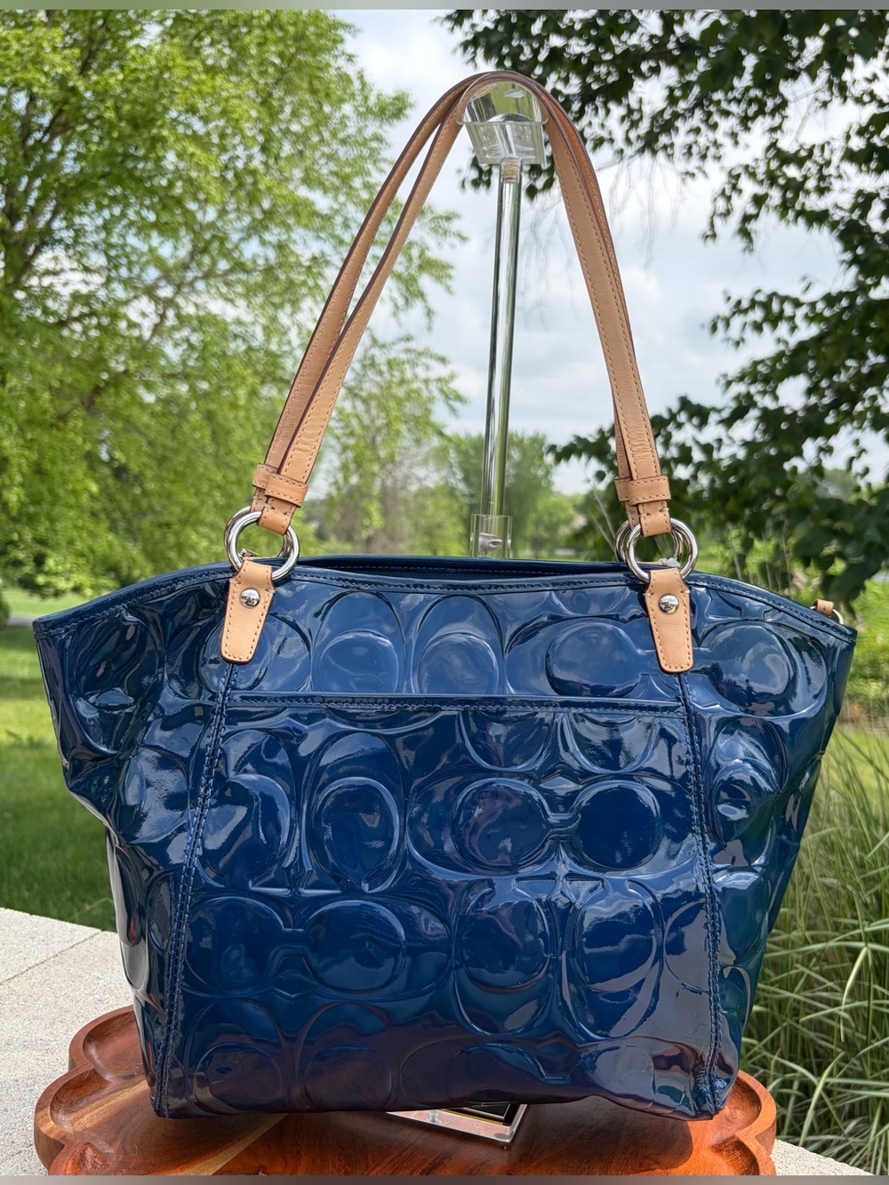 Coach Signature Embossed Leah Navy Patent Leather Tote F14663 - Picture 9 of 17